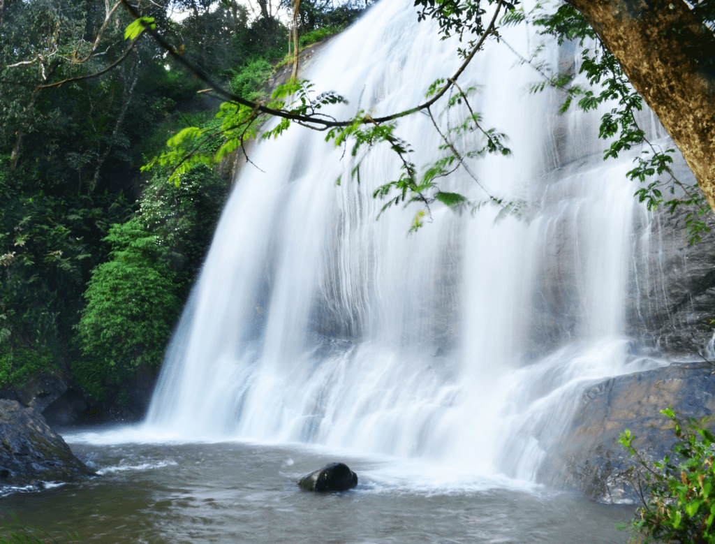 Top 10 Places to Visit in Coorg (2025 Guide) 7 Chelavara Hidden Waterfall of Coorg Places to visit in Coorg